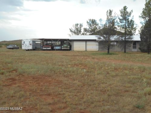 5403 Grassy Valley Rd, Gleeson, AZ 85610-8923