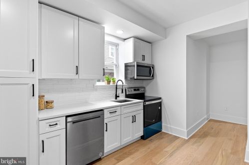 1006 Lombard St, Wilmington DE  19801-4028 exterior