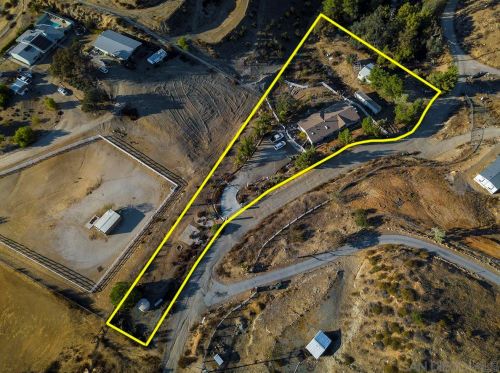 24065 Oak Circle Dr, Wildomar, CA 92595-7773