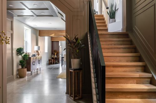 330 Pike St, Covington KY 41011-2127 exterior