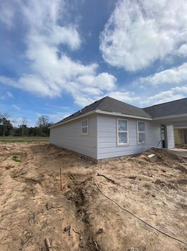 1434 25th St, Hempstead, TX 77445-4294