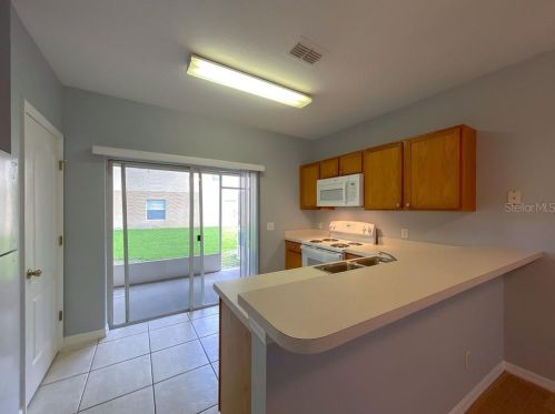 403 Wilton Cir, Sanford FL  32773-4949 exterior