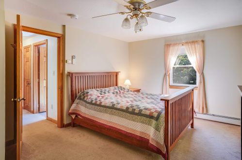 58 Long Pond Rd, Danville NH  03819-3126 exterior