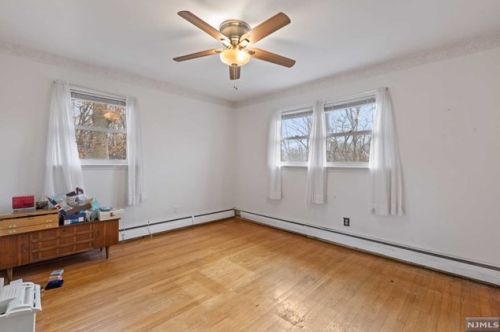 29 Ramapo Hills Blvd, Oakland NJ  07436-3906 exterior