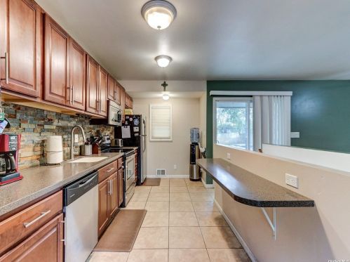555 Connetquot Ave, Islip Terrace NY  11752-2503 exterior