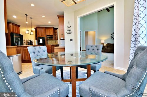 59 Brighton Pl, Charles Town WV  25414-2584 exterior