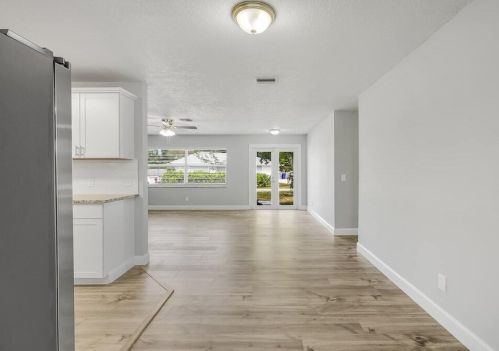 1171 27th Ave, Vero Beach FL  32960-4001 exterior