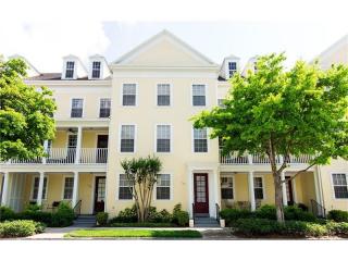1377 Chatfield Pl, Orlando, FL 32814-6619