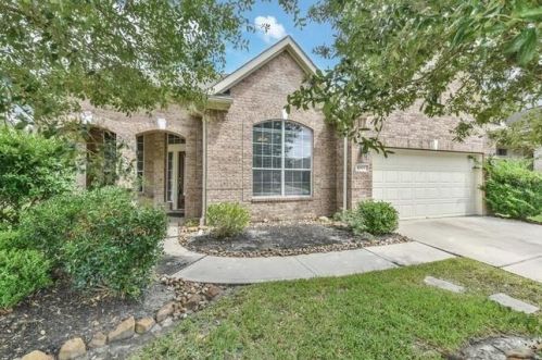 10207 Eagle Hollow Dr, Humble, TX 77338-1516