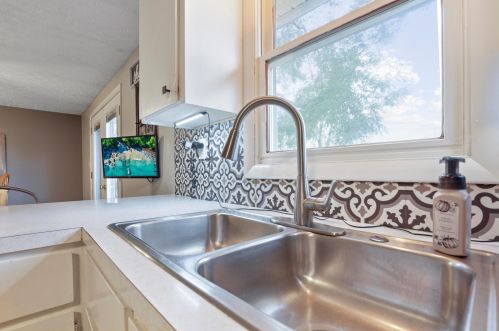 300 Cooper St, Mount Vernon OH  43050-1604 exterior