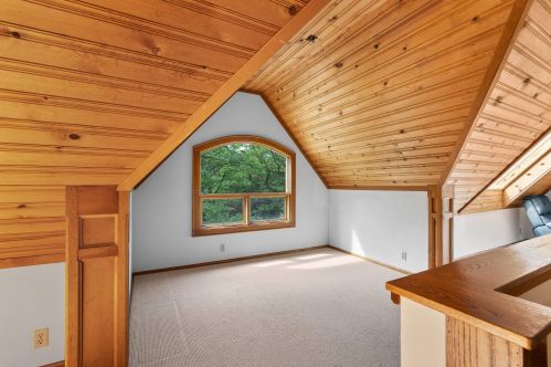 3000 Murray Ave, Milwaukee WI 53211-3205 exterior