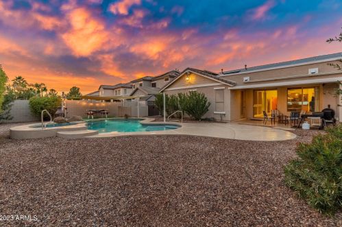 14335 Country Gables Dr, Sun City, AZ 85379-5799