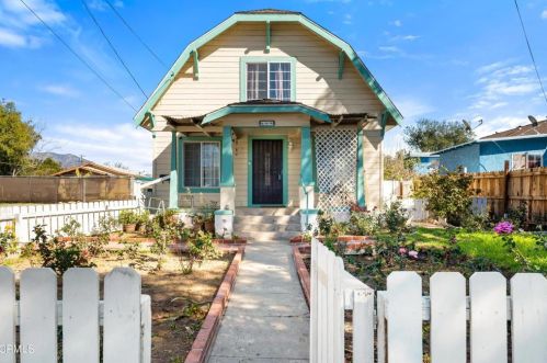 409 10th St, Santa Paula CA  93060-2123 exterior