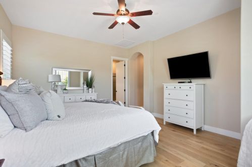 239 Clendenin Pkwy, Ripon CA  95366-9497 exterior