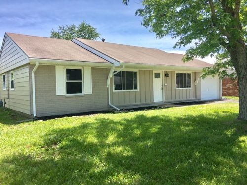 4260 Green Meadows Dr, Enon, OH 45323-1603