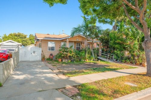 8614 Gate Ave, South Gate, CA 90280-2913