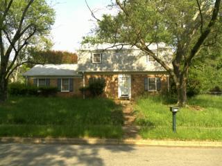 3520 Huntleigh Dr, Raleigh, NC 27604-2528