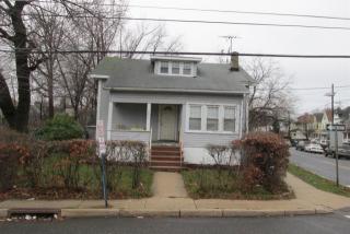 361 Railroad Ave, Hackensack, NJ 07601-3422