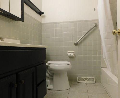 8002 Grn Tree Rd, Milwaukee WI 53223-4926 exterior