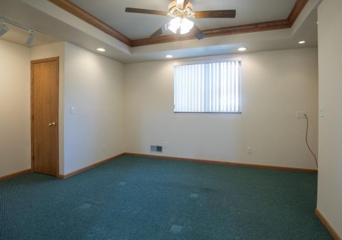 4004 Silhavy Rd, Valpo IN  46383-9146 exterior