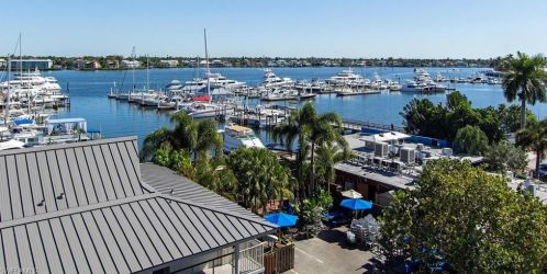 1165 8th St, Naples FL  34120-7428 exterior