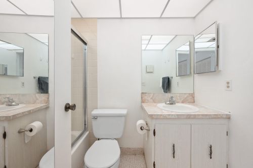 457 Capri J, Delray Beach FL  33484-5157 exterior