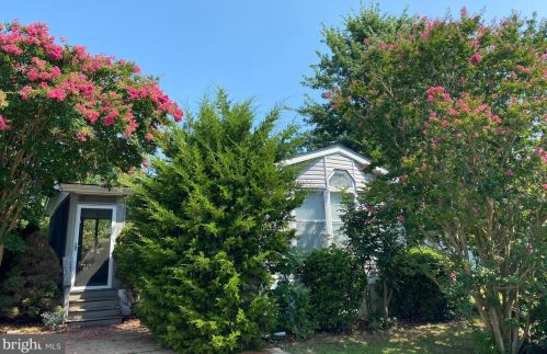14 Brunswick Ln, Lewes, DE 19958-9008