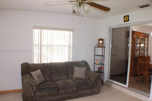 890 35th St, Hialeah FL  33013-3121 exterior