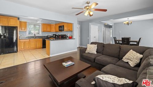 45108 Harlas Ave, Lancaster CA  93534-2149 exterior