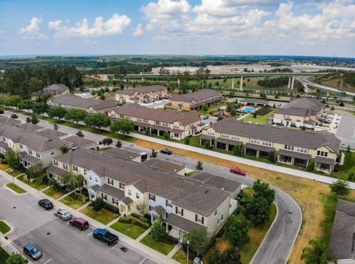 1205 Seburn Rd, Apopka, FL 32703-8466