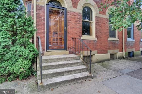 130 Pomfret St, Carlisle, PA 17013-3314