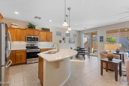 4737 Rakestraw Ln, Gilbert AZ  85298-3429 exterior