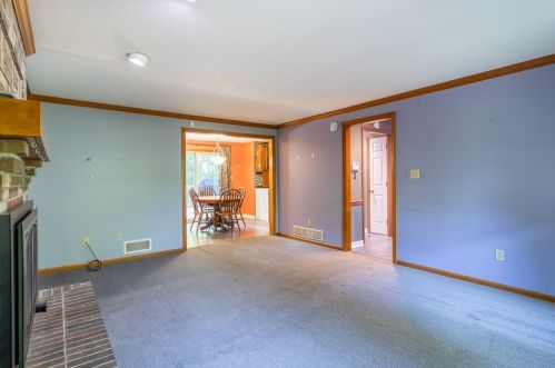 3630 Sandy Hill Rd, Gibsonia PA  15044-9149 exterior