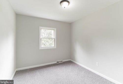 2746 Old Welsh Rd, Willow Grove PA  19090-3934 exterior