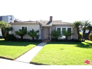2835 Bentley Ave, Los Angeles, CA 90064-4003