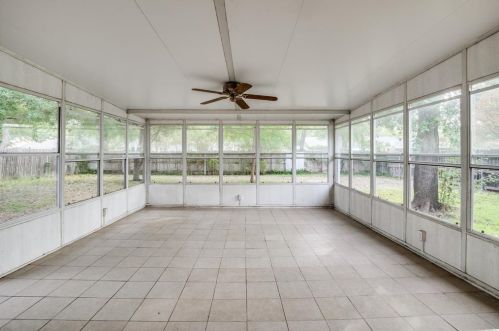 1014 Imperial Dr, Denton TX  76209-8612 exterior