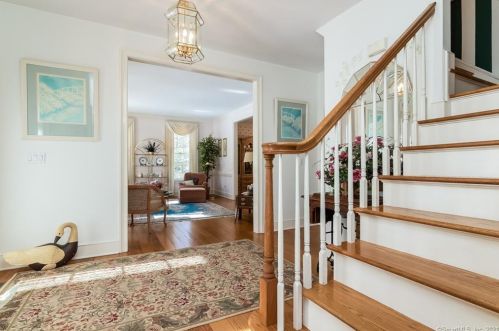 11 Blueberry Hill Reserve, Deep River CT  06419-2330 exterior