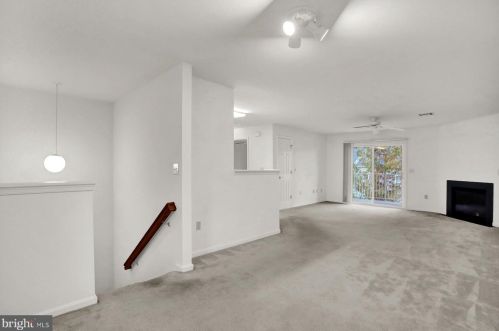 119 Oriole Ct, Hummelstown PA  17036-8834 exterior