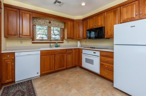 406 Davis Ave, Somerset PA  15501-1714 exterior