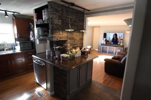 1032 Cherry Tree Xing, Breinigsville PA  18031-1608 exterior