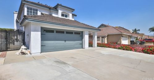 17981 Lariat Dr, Chino Hills, CA 91709-4550
