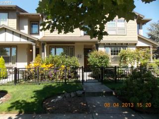 28745 Costa Cir, Wilsonville OR  97070-7314 exterior