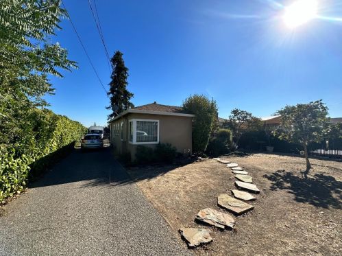 216 Claremont Ave, San Jose, CA 95127-2438