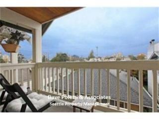 3042 61st Ave, Seattle WA  98116-2811 exterior