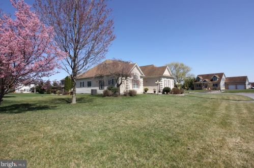 11833 Buck Run Dr, Upton, PA 17225-8417