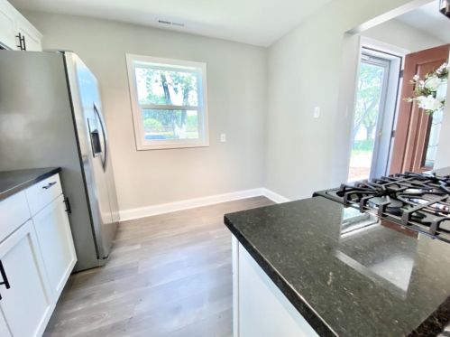 7706 Manor Ave, Hammond IN  46321-1023 exterior