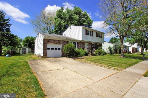582 Roberta Ave, Dover, DE 19901-4646