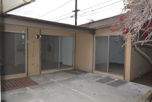 17 Merit Park Dr, Gardena CA  90247-3839 exterior