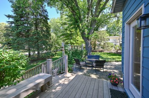 4144 Menomonee Riv Pkwy, Milwaukee WI 53222-1135 exterior