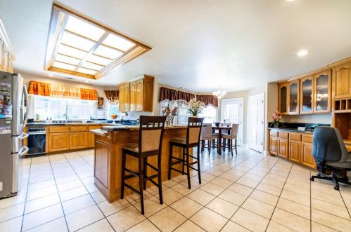 224 American Riv Cyn Dr, Folsom CA 95630-7143 exterior